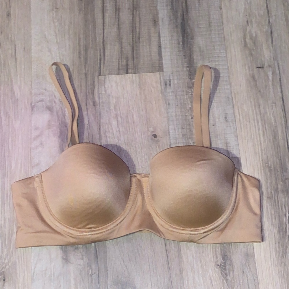 Lightly Lined Strapless Bra
